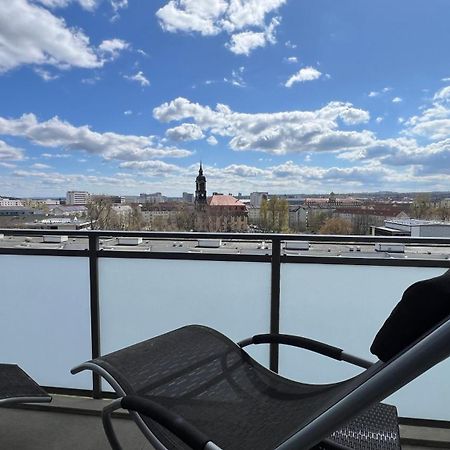 Apartment Mit Penthouse Charakter In Dresden Exteriör bild